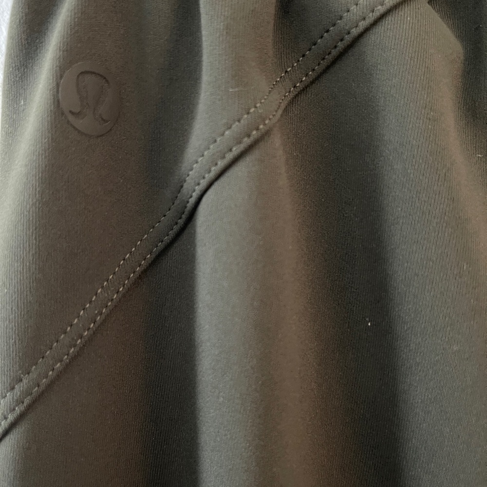 Lululemon High Rise Joggers Size 4 Army Green Olive Athleisure Pants - Picture 6 of 8